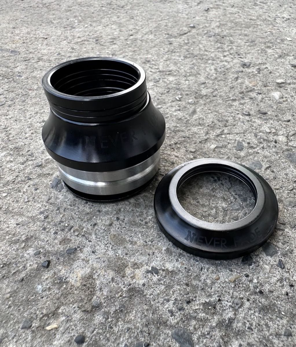 Cajas de Frente Cult Crew Negra - Cult BMX